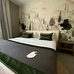 Le Renaissance Hotel 3*
