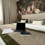 Hotel Le Renaissance