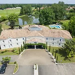 Hotel Le Renaissance