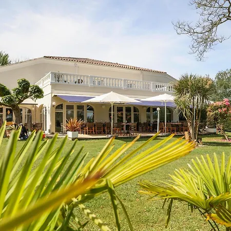 Le Renaissance Mont de Marsan