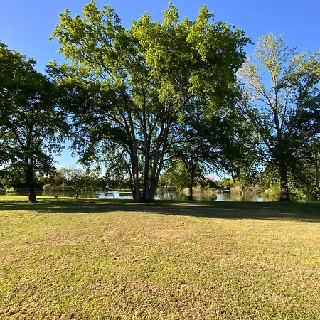 Le Renaissance Ξενοδοχείο 3*