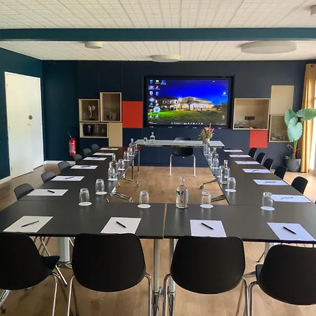 Hotel Le Renaissance