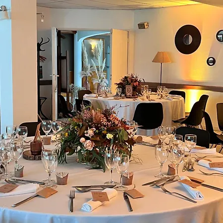 Ξενοδοχείο Le Renaissance 3*