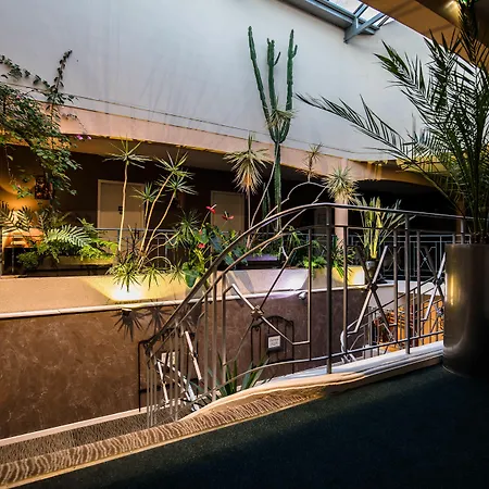 Le Renaissance Mont de Marsan