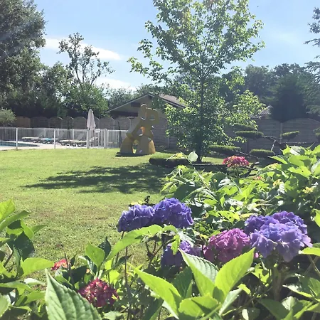 Le Renaissance Ξενοδοχείο