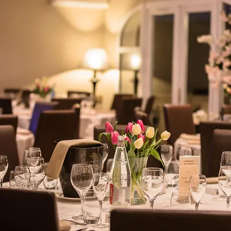 Le Renaissance Ξενοδοχείο 3*