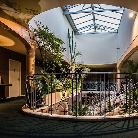 Hotel Le Renaissance