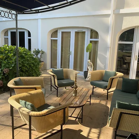 Hotel Le Renaissance