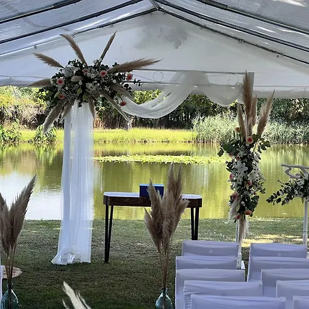 Hotel Le Renaissance