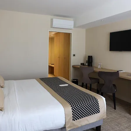 Hotel Le Renaissance 3*