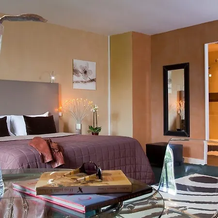 Hotel Le Renaissance