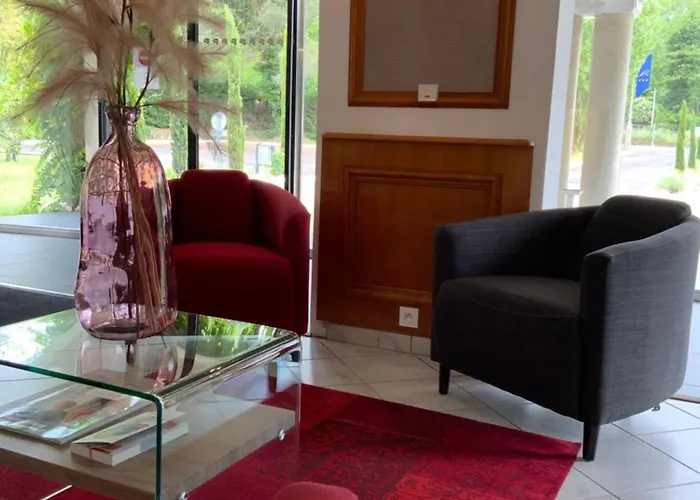 Hotel Le Renaissance