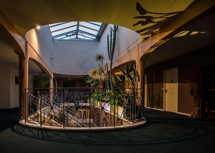 Hotel Le Renaissance 3*