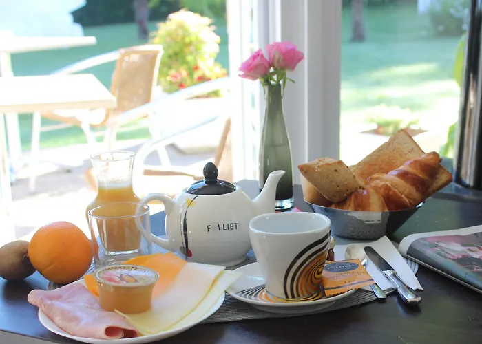 Le Renaissance Мон-де-Марсан