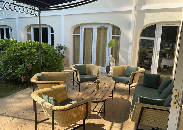 Hotel Le Renaissance