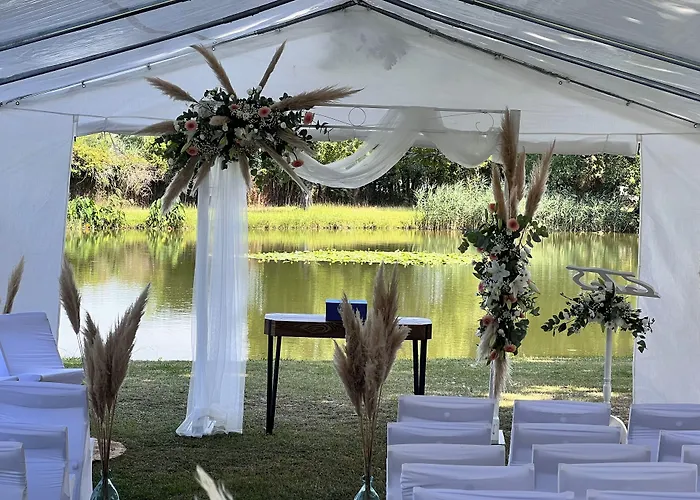 Hotel Le Renaissance